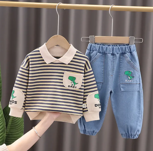 Conjunto dinosaurio para niño