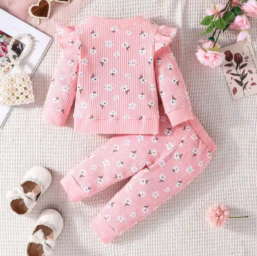 Conjunto estampado para niña